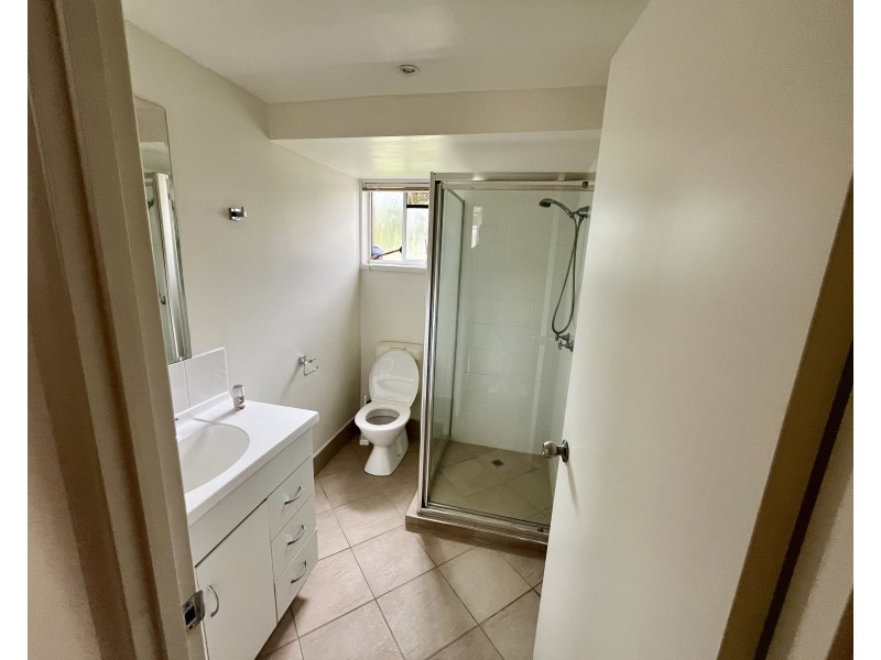 22 CLARINDA AVENUE, Springwood QLD 4127