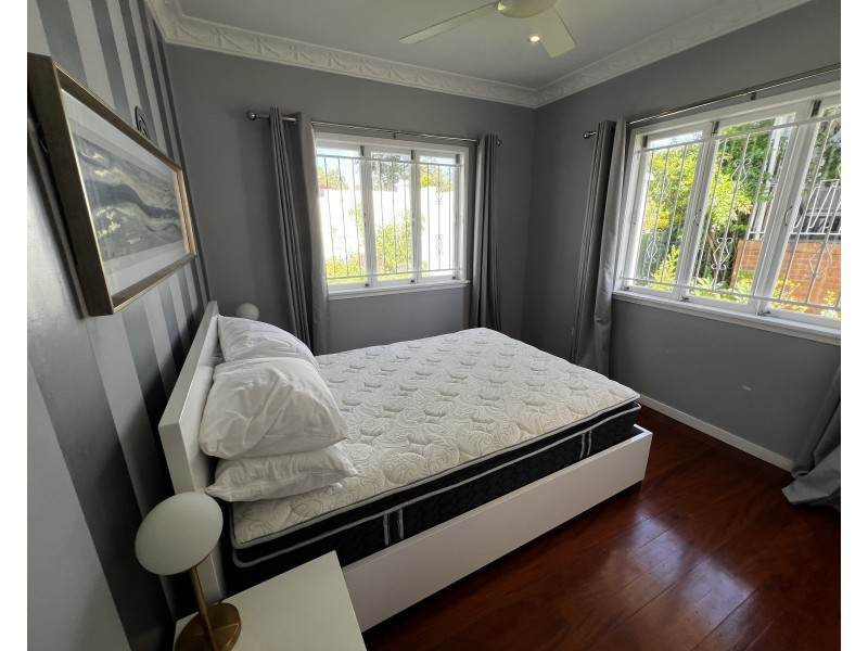 71 Beverley Hills St, Moorooka QLD 4105