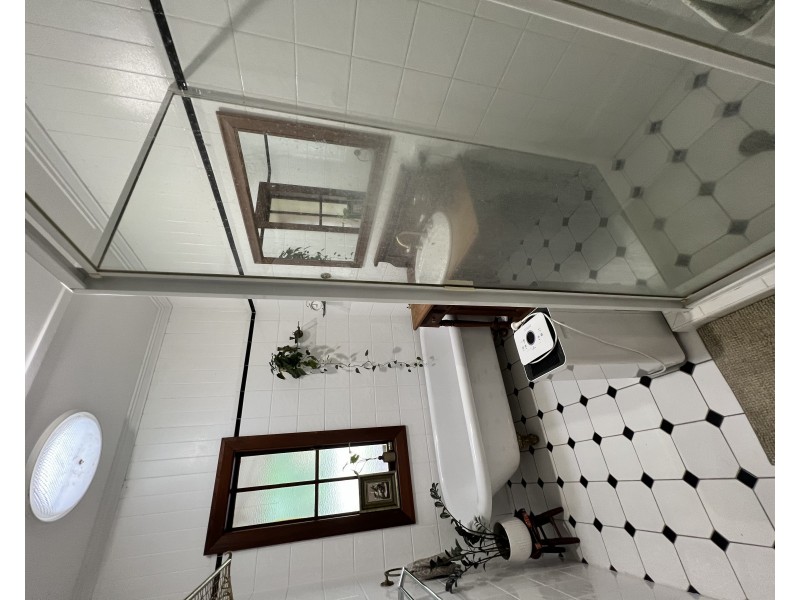 15 Navy Street, Holland Park West QLD 4121