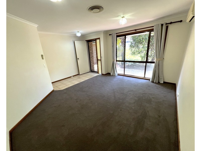 6 Kennet Place, Carina QLD 4152
