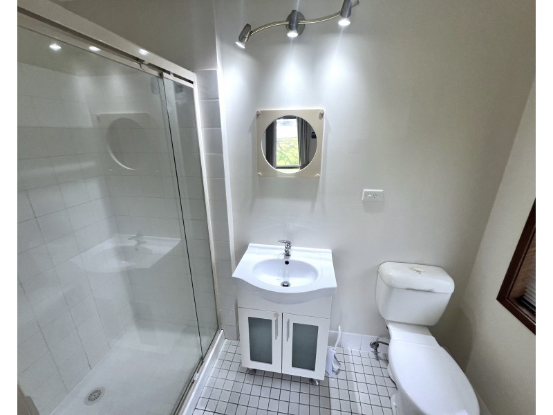 6 Kennet Place, Carina QLD 4152