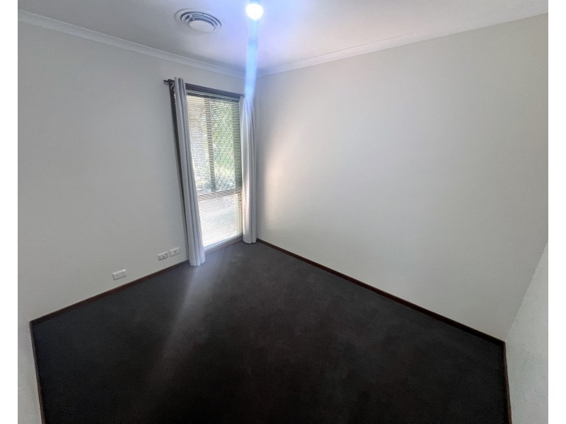 6 Kennet Place, Carina QLD 4152