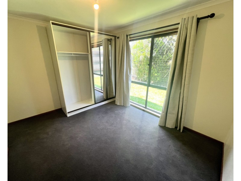 6 Kennet Place, Carina QLD 4152