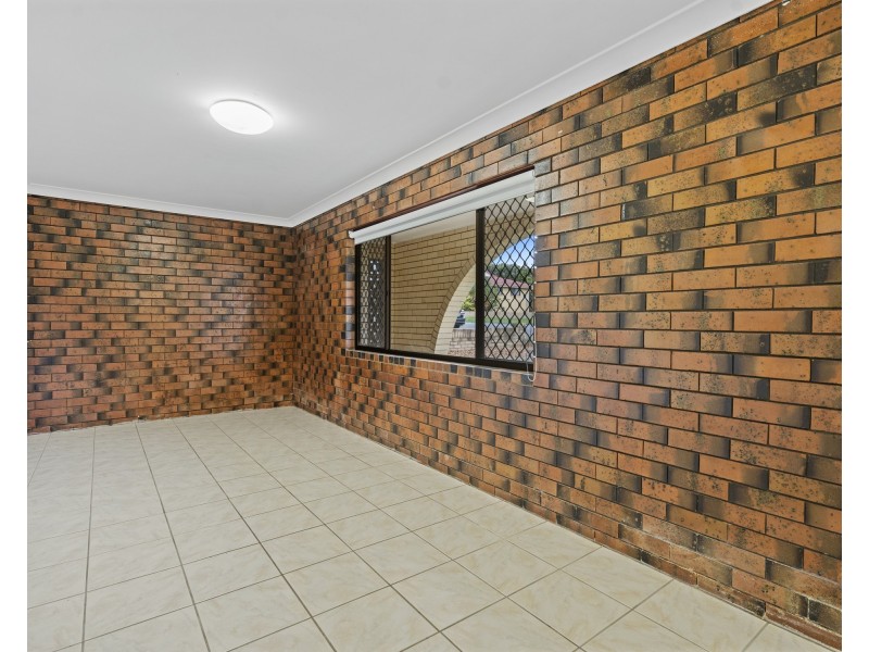 25 Doone Street, Macgregor QLD 4109