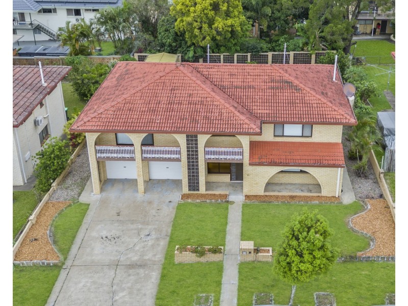 25 Doone Street, Macgregor QLD 4109