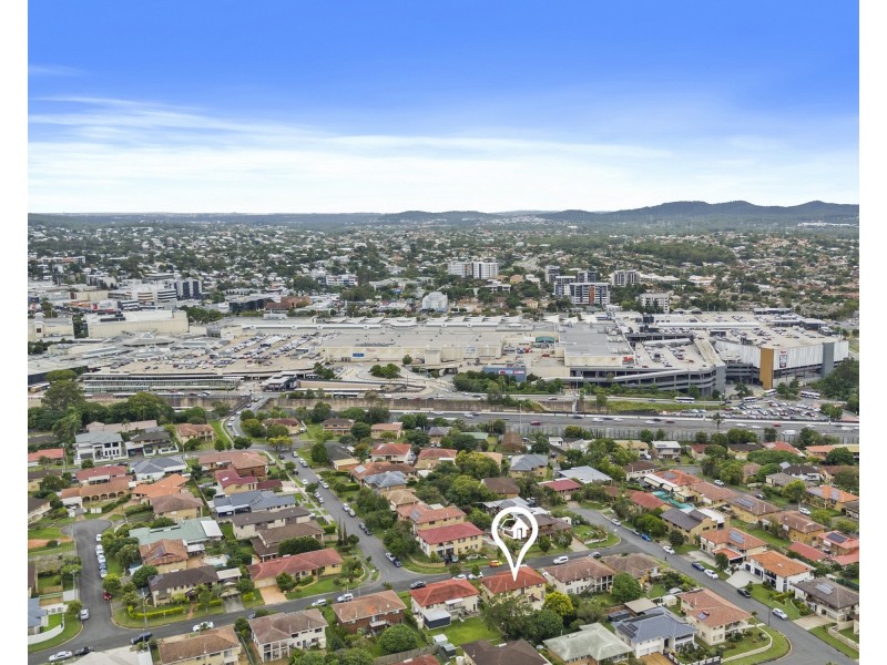 25 Doone Street, Macgregor QLD 4109