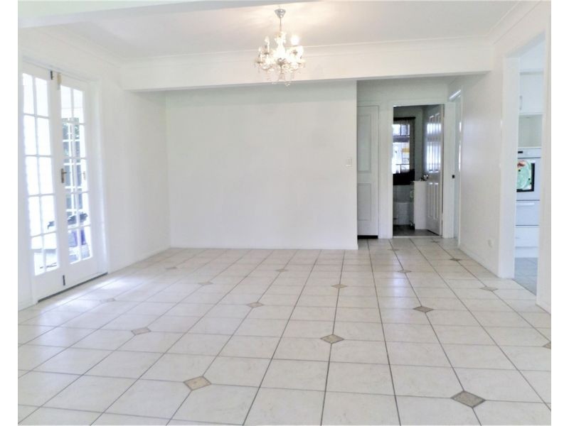 3D Dover Street, Hawthorne QLD 4171