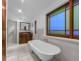 3A Dover Street, Hawthorne QLD 4171