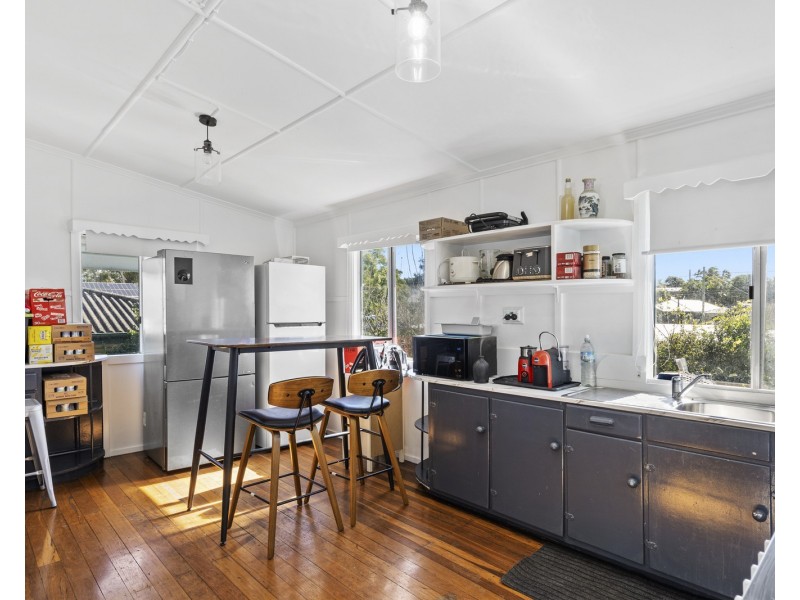 89 Adam Street, Wynnum QLD 4178