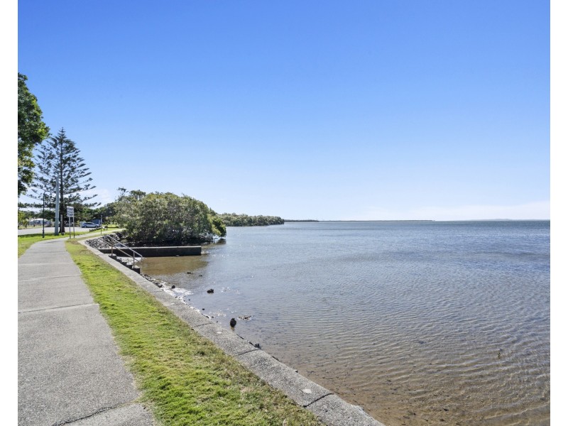 89 Adam Street, Wynnum QLD 4178