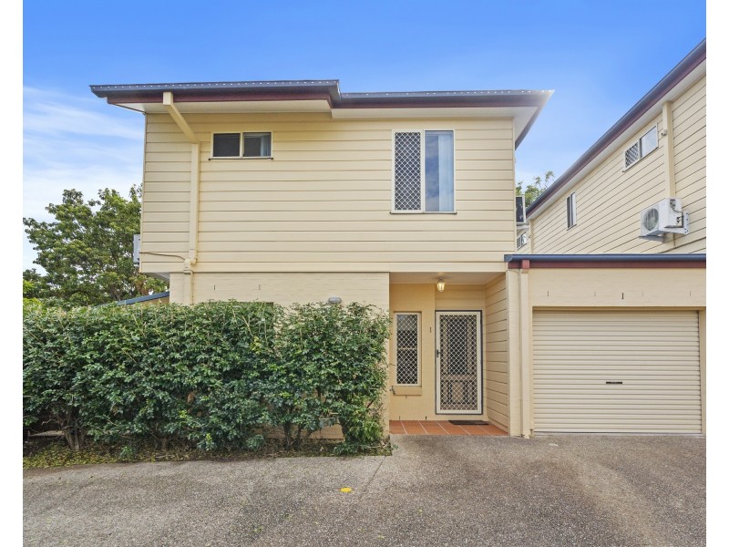 1/18 Lockhart Street, Woolloongabba QLD 4102