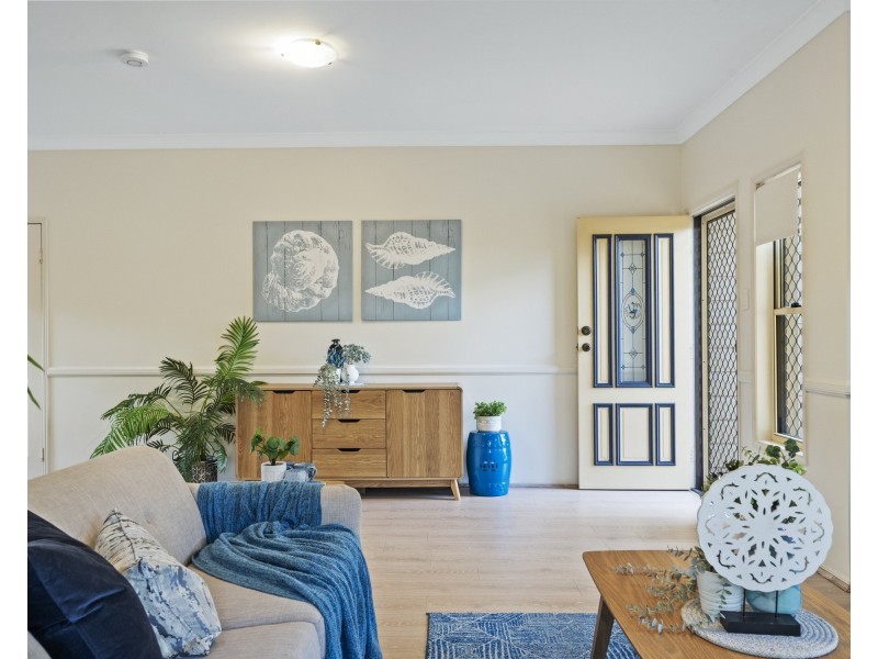 1/18 Lockhart Street, Woolloongabba QLD 4102