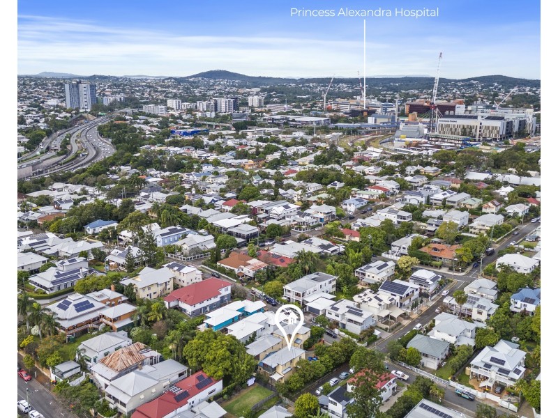 1/18 Lockhart Street, Woolloongabba QLD 4102