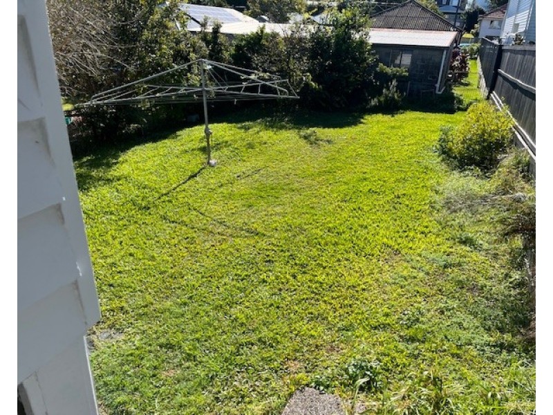 89 Adam Street, Wynnum QLD 4178