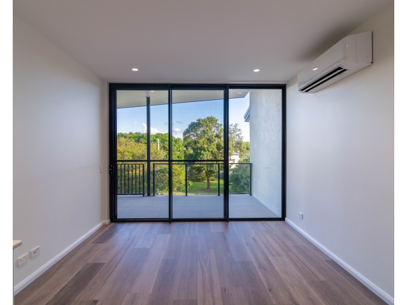 18/25 Victoria Terrace, Annerley QLD 4103