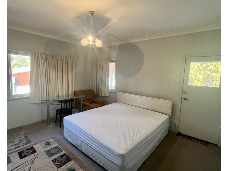 55 The Esplanade, St Lucia QLD 4067