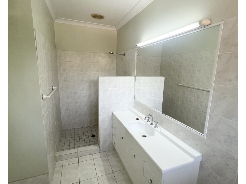 55 The Esplanade, St Lucia QLD 4067
