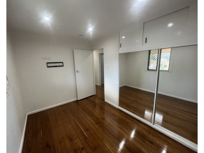 208 BROADWATER ROAD, Mansfield QLD 4122