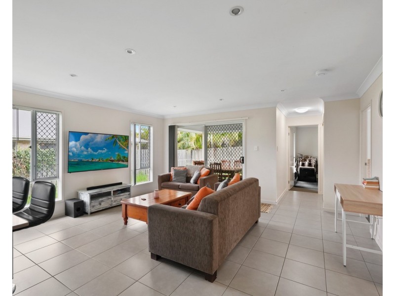 17 Parkvista Circuit, Coomera QLD 4209