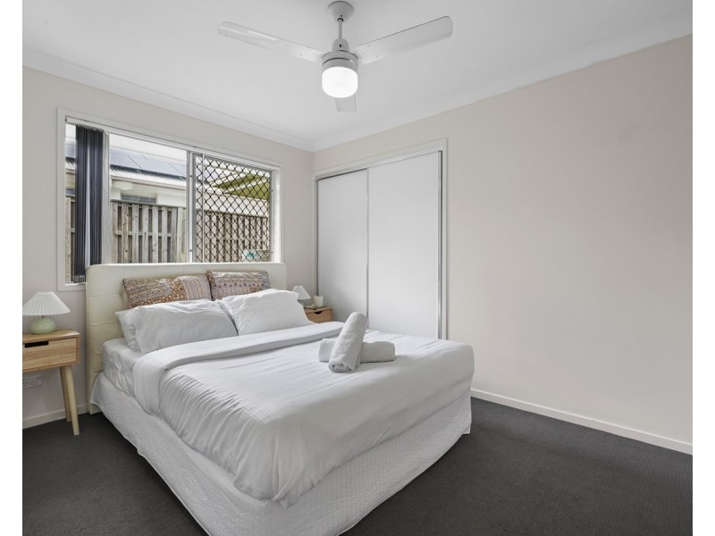 17 Parkvista Circuit, Coomera QLD 4209