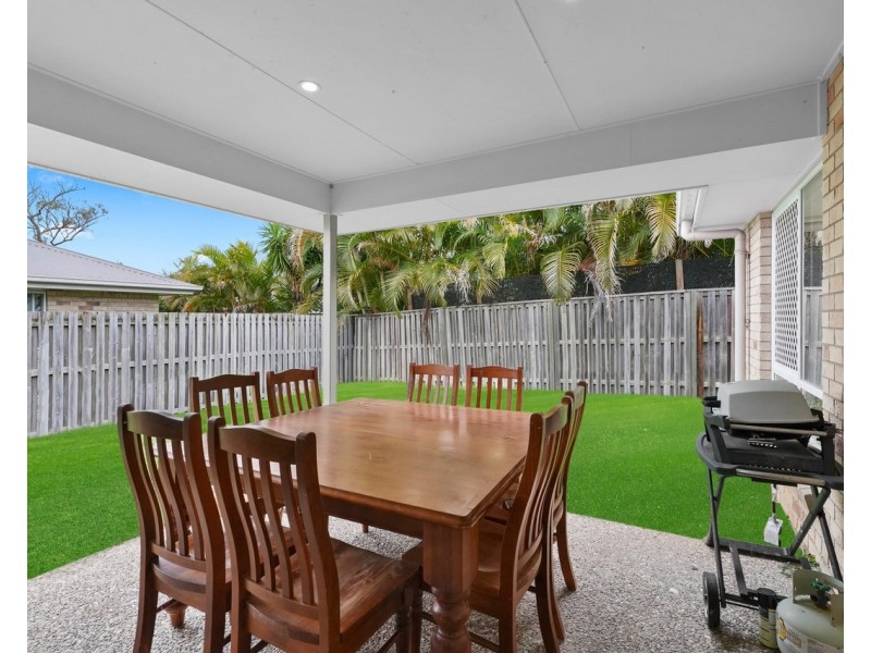 17 Parkvista Circuit, Coomera QLD 4209