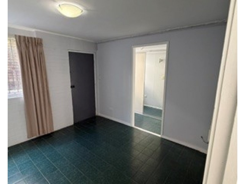 34 CROSS STREET, Fairfield QLD 4103
