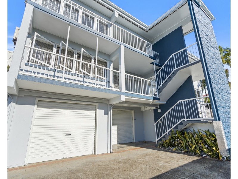 1/845 Logan Road, Holland Park West QLD 4121
