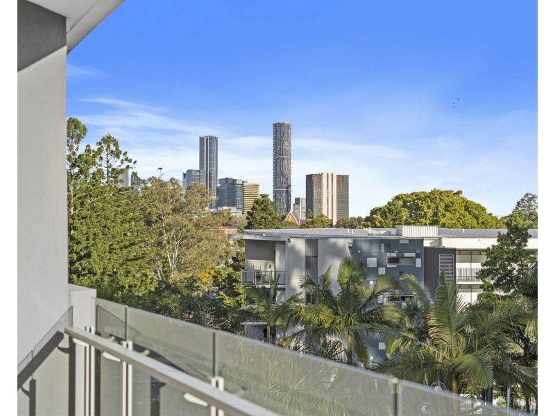 30204/67 Blamey Street, Kelvin Grove QLD 4059