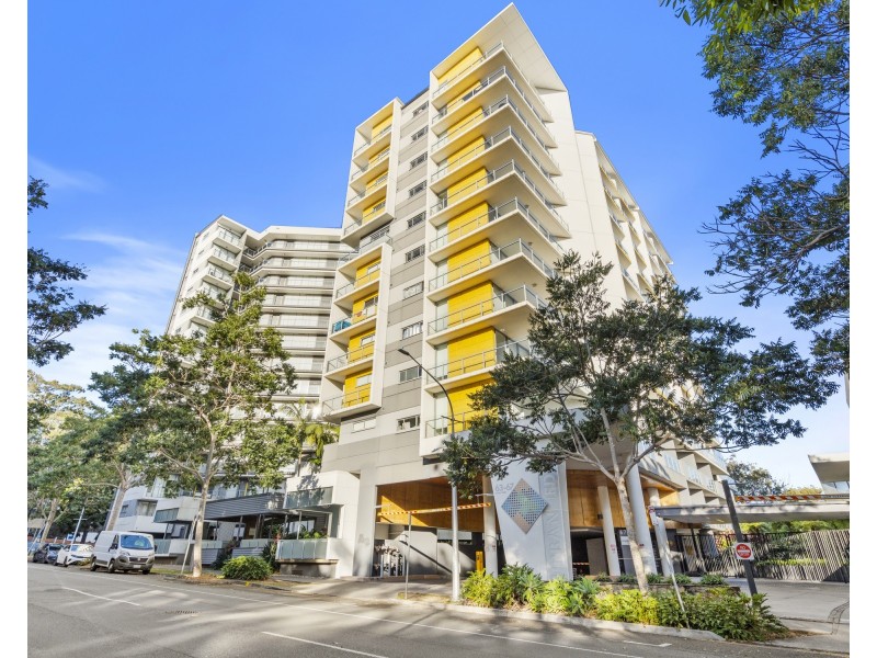 30204/67 Blamey Street, Kelvin Grove QLD 4059