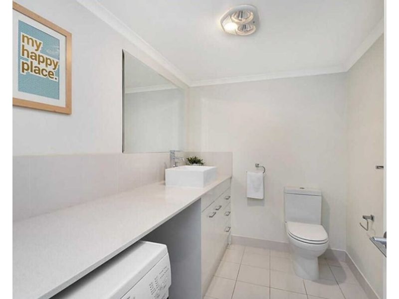 2/175 Norman Avenue, Norman Park QLD 4170