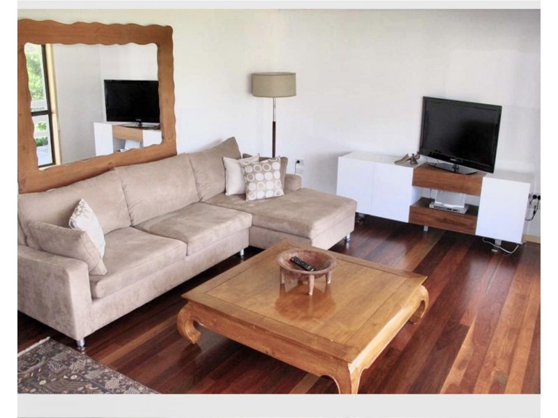 Unit 2/31 BAY VISTA LANE, Byron Bay NSW 2481