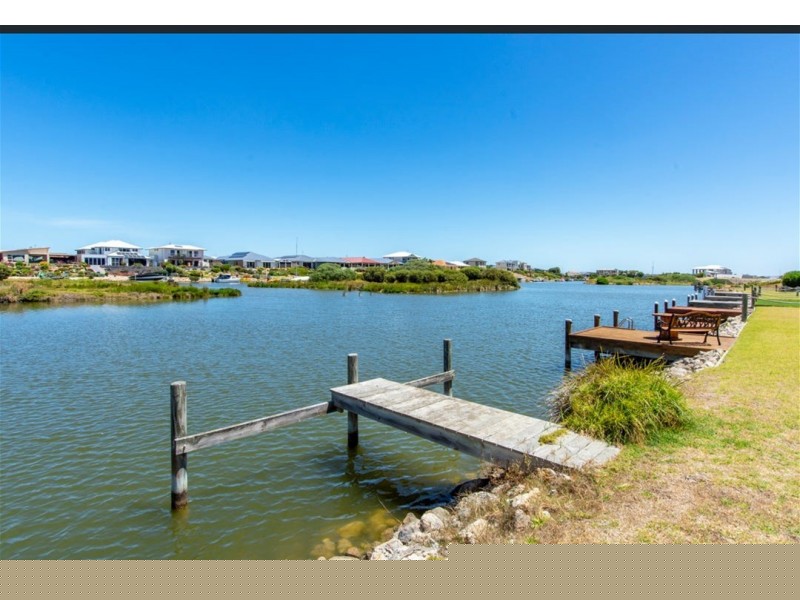 89 Blanche Parade, Hindmarsh Island SA 5214