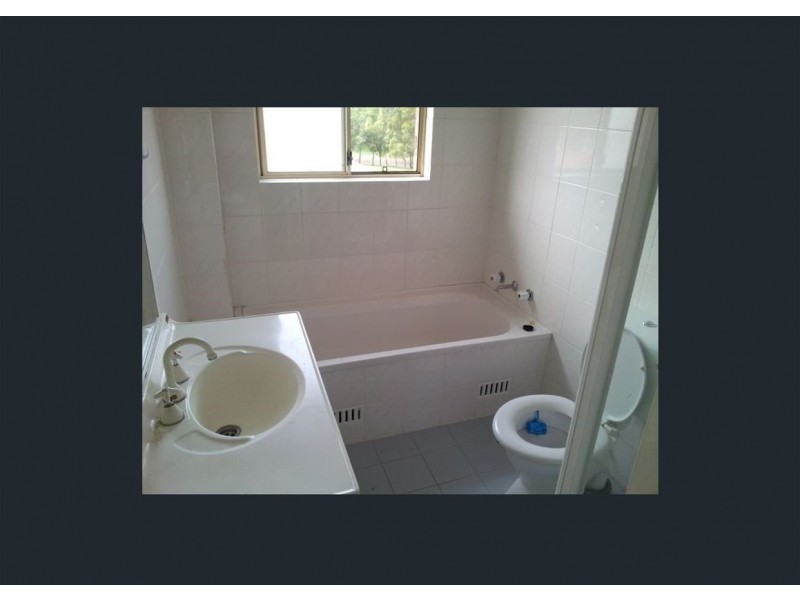 4/51 Third Avenue, Campsie NSW 2194