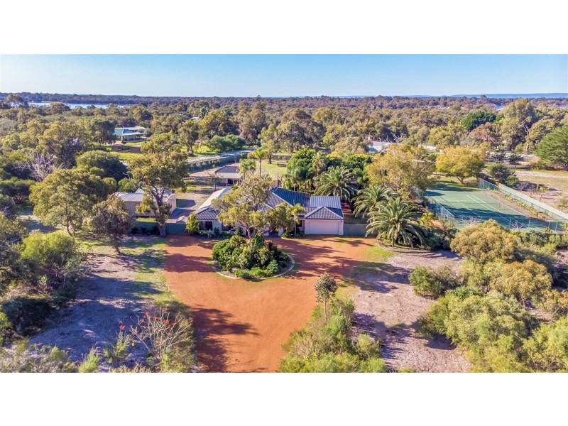 70 Hougham Road, Barragup WA 6209