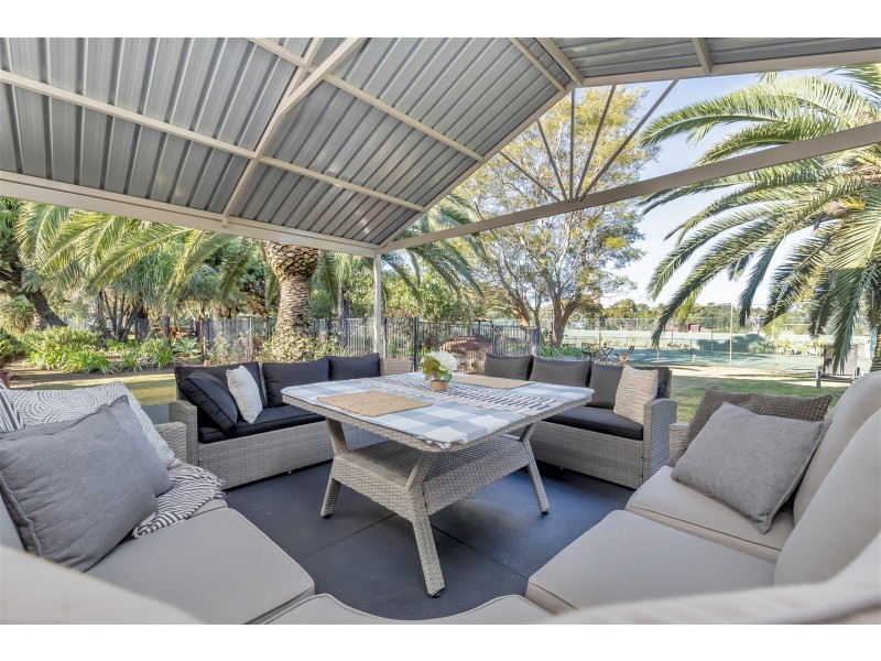 70 Hougham Road, Barragup WA 6209