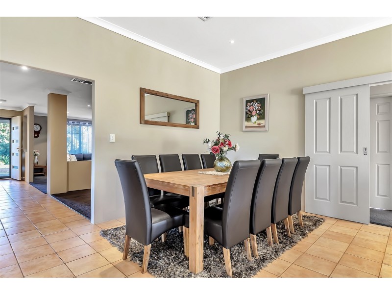 70 Hougham Road, Barragup WA 6209