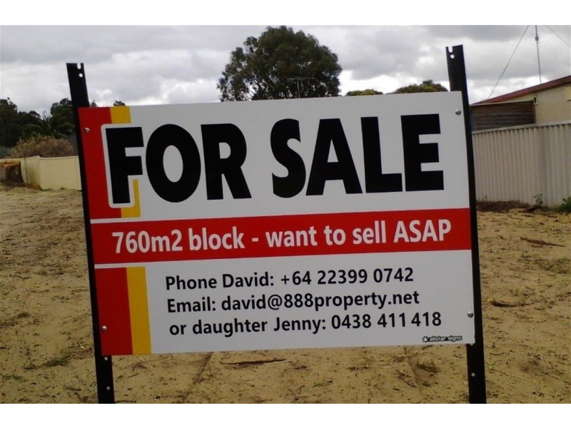 4 Volga Place, Greenfields WA 6210