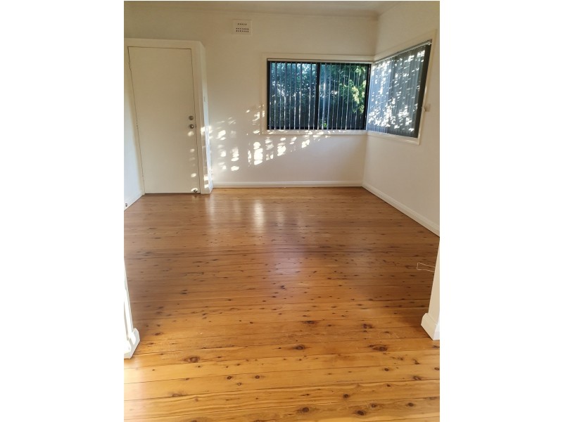 142 Main Road, Toukley NSW 2263