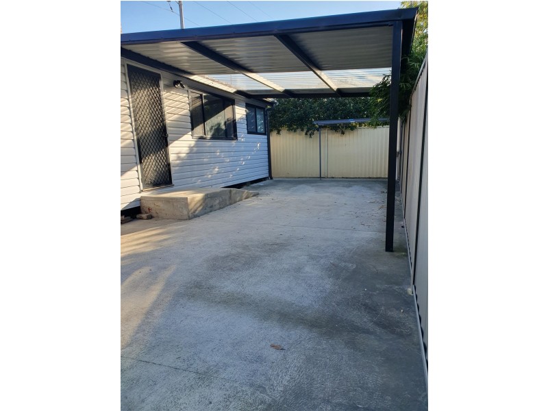 142 Main Road, Toukley NSW 2263