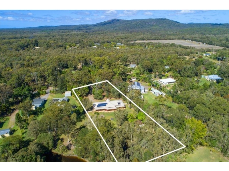 21 Misty Lane, Cooroibah QLD 4565
