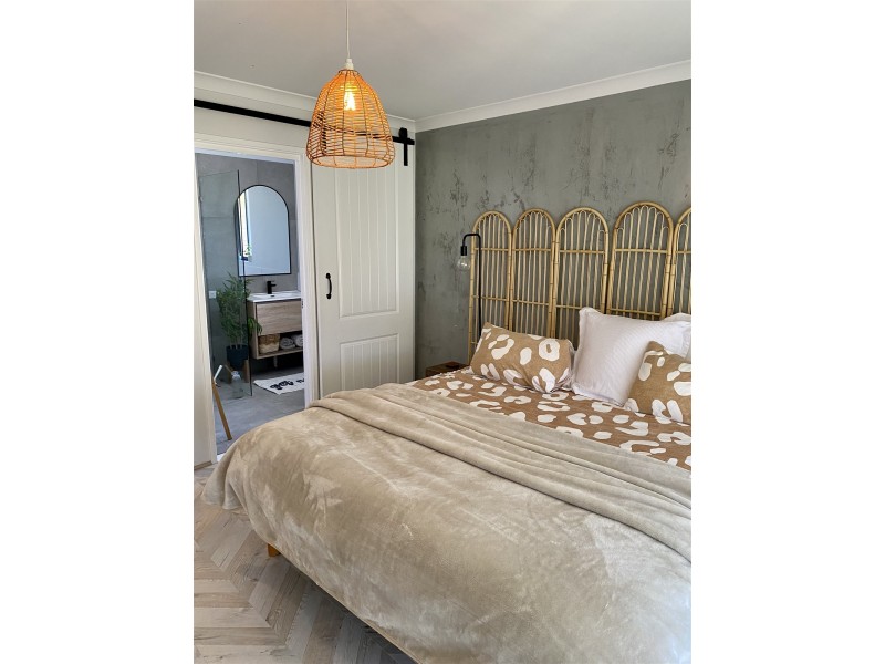 39 Brittain Road, Wattle Grove WA 6107