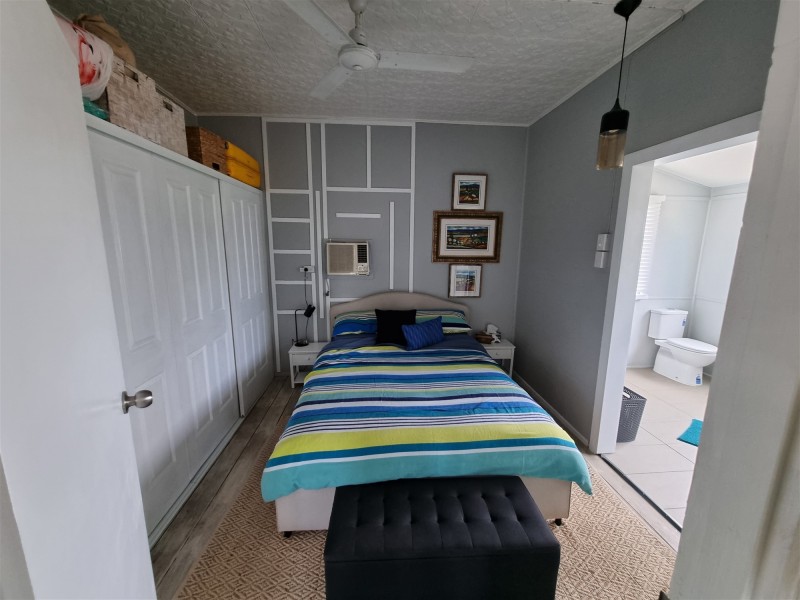 25 Pelican Street, Collinsville QLD 4804