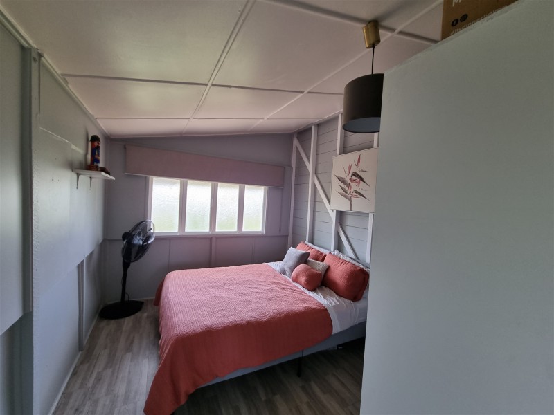 25 Pelican Street, Collinsville QLD 4804