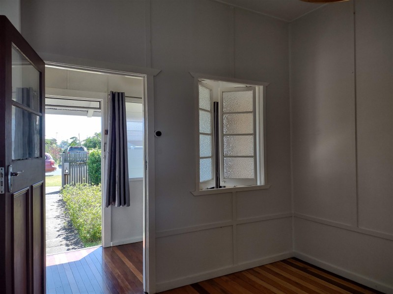 1/12 Caswell St, Gailes QLD 4300