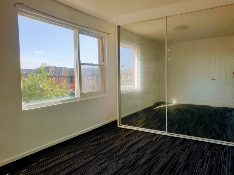 2/22 Shadforth Street, Wiley Park NSW 2195