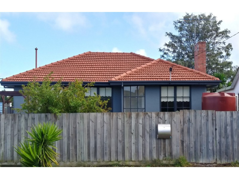 5 WARREN ST, Thomson VIC 3219