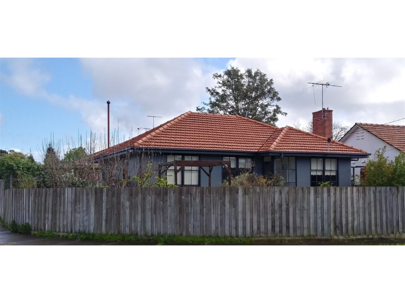 5 WARREN ST, Thomson VIC 3219