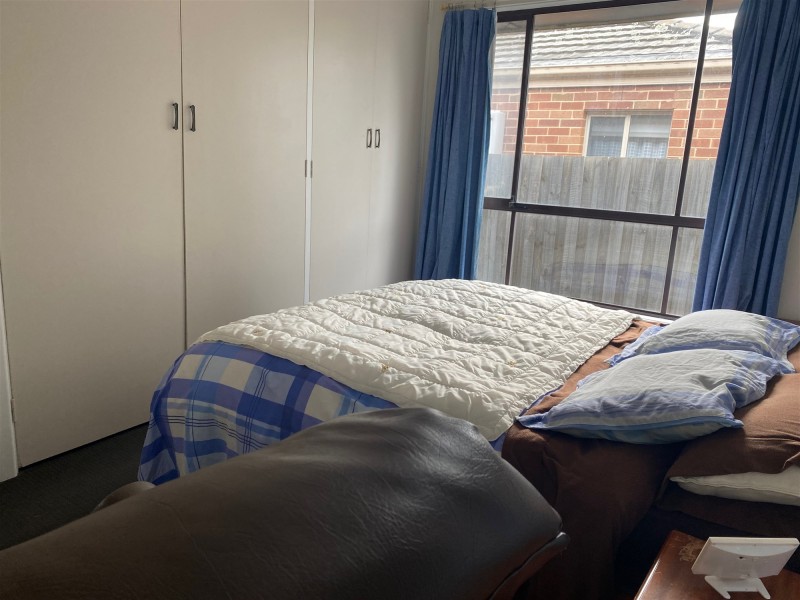 5 WARREN ST, Thomson VIC 3219