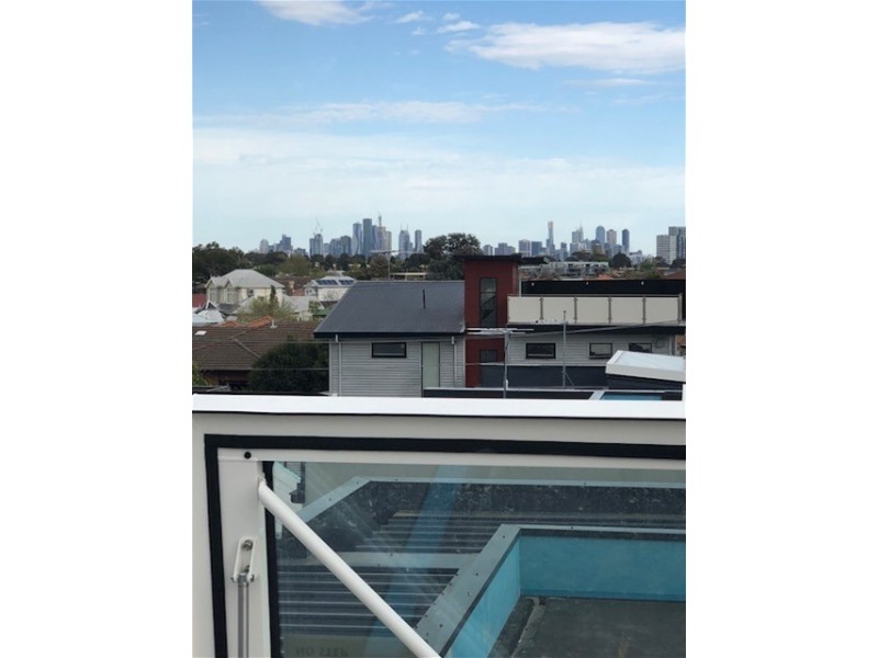 43 EPSOM ROAD, Ascot Vale VIC 3032