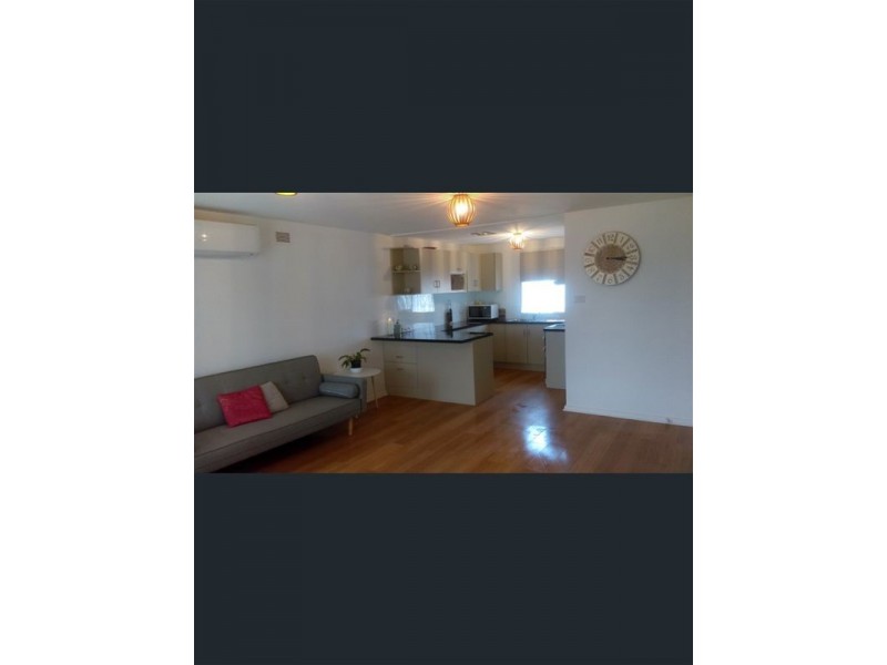 10 Yarran Circle, Cobar NSW 2835